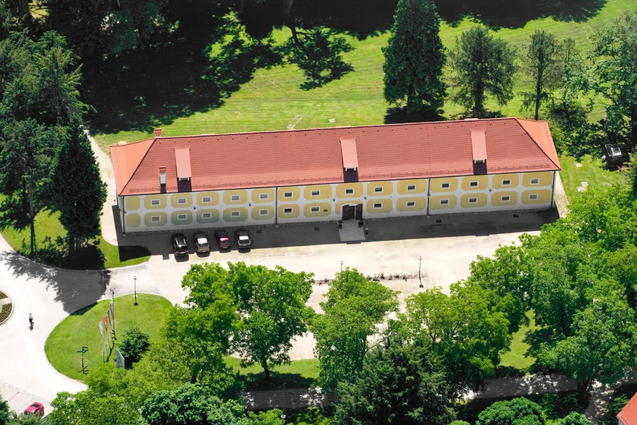 Mokrice Castle Estate Hotel Obrezje Exterior foto