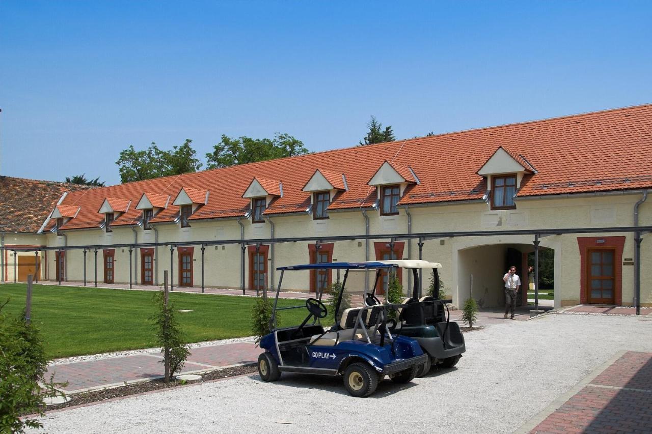 Mokrice Castle Estate Hotel Obrezje Exterior foto