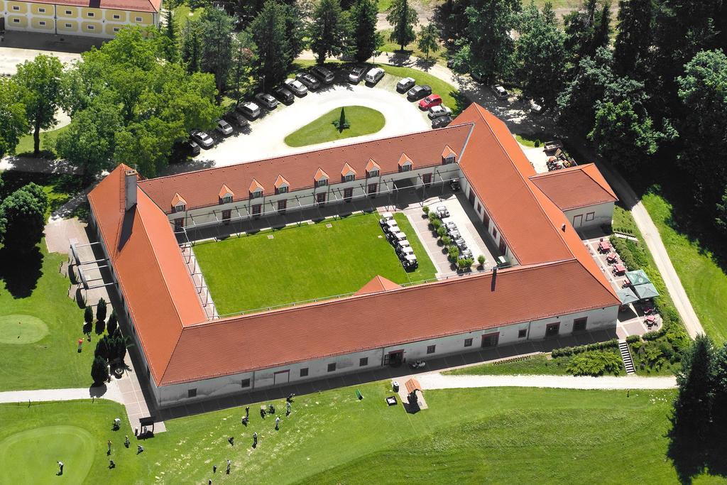 Mokrice Castle Estate Hotel Obrezje Exterior foto
